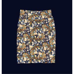 Like New Lularoe Cassie Pencil Skirt M